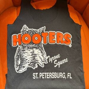 Hooters Graphic Tank Top